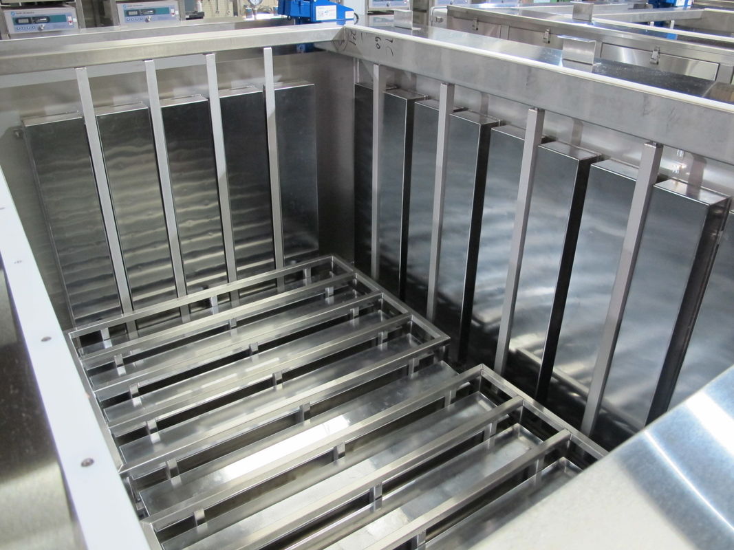 Press - On Mounting Frame Ultrasonic Plate Transducer 28 / 40 / 80 / 120 Khz Stainless Steel 304 / 316